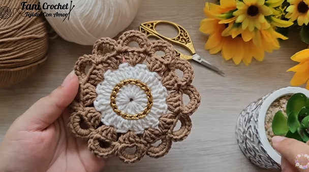 Impresionante Patrón 3D Posavasos Hecho en Crochet